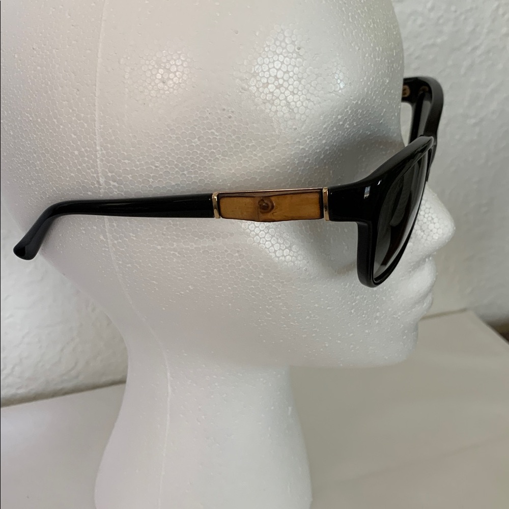 Gucci Black Frame Sunglasses - Picture 3 of 15